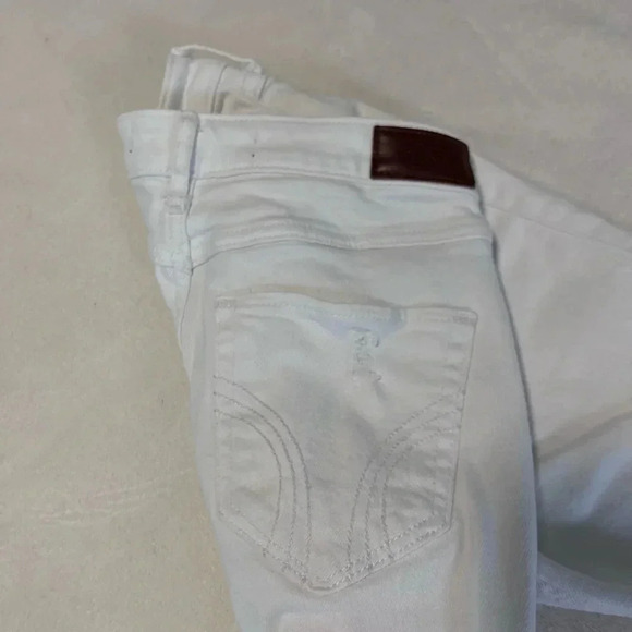 Hollister women’s size 3 regular waist 26 length 26 high-rise, super skinny crop - Picture 2 of 8